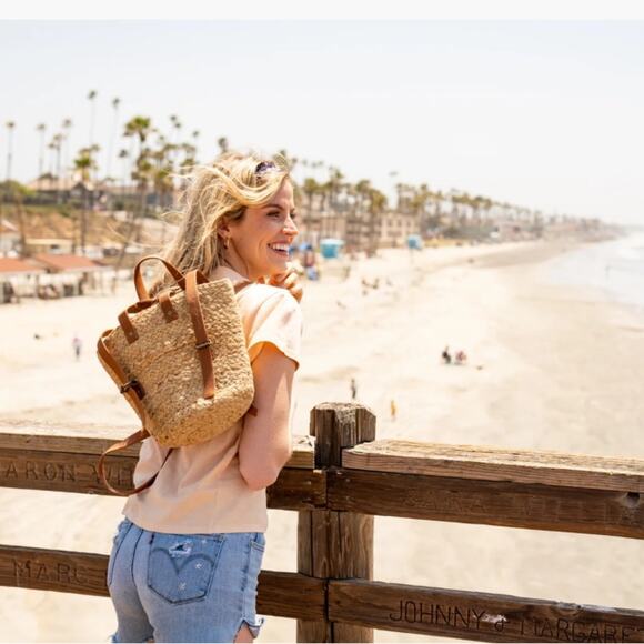 XIX PALMS - THE SHORE BREAK BEACH FESTIVAL PICNIC COOLER BAG - Picture 4 of 6